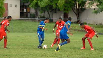 Game action between Ruseas and Glenmuir - Rusea's won 3-2