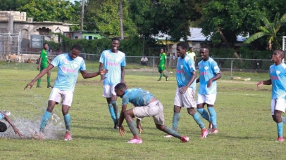 Game action between St. Catherine and XLCR