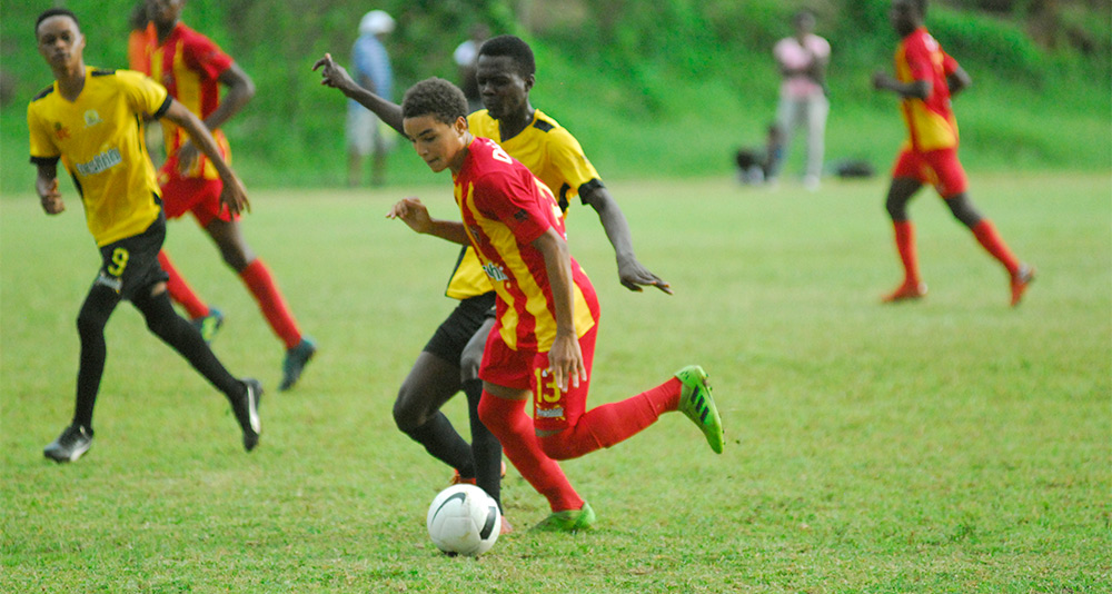 Second round game between Cornwall College and Anchovy High