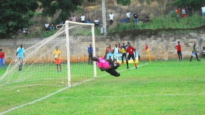 Clarendon College scores off a direct free kick